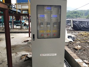 四川華川礦業(yè)配料秤控制柜